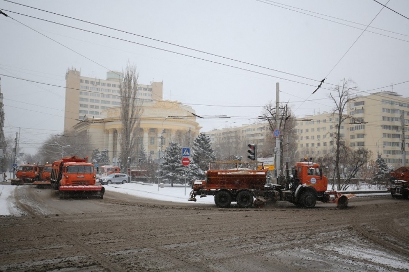 В Волгоградской области на обработку дорог ушло более 9000 т реагентов