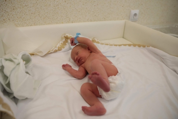 За восемь дней 2019 года в Волгоградской области родились 370 детей