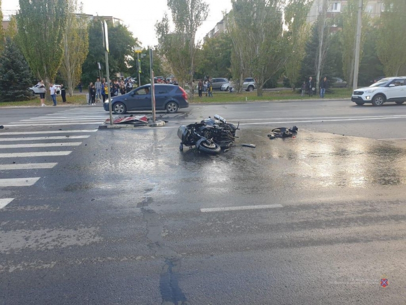 ДТП под Волгоградом: пострадал мотоциклист и его 20-летний пассажир