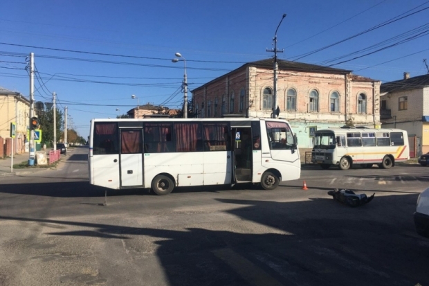 14-летний водитель скутера протаранил автобус в Волгоградской области