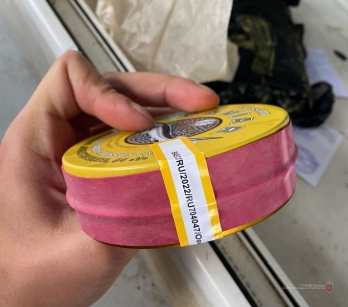 В Волгоградской области нашли партию черной икры без документов