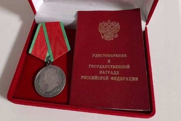 Участника СВО из Урюпинска наградили второй медалью