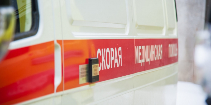 Трех человек госпитализировали после ДТП под Волгоградом