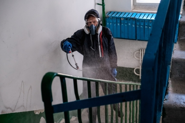 В Волгоградской области выделили 13 тонн дезсредств для жилого фонда