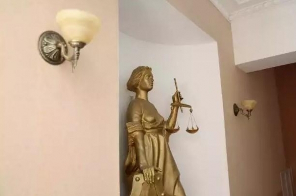 Начальника железнодорожной станции могут осудить на 12 лет за взятки