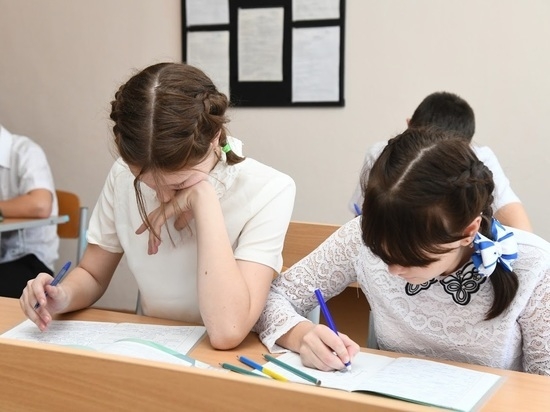 В Волгоградской области учебный год закончится по плану
