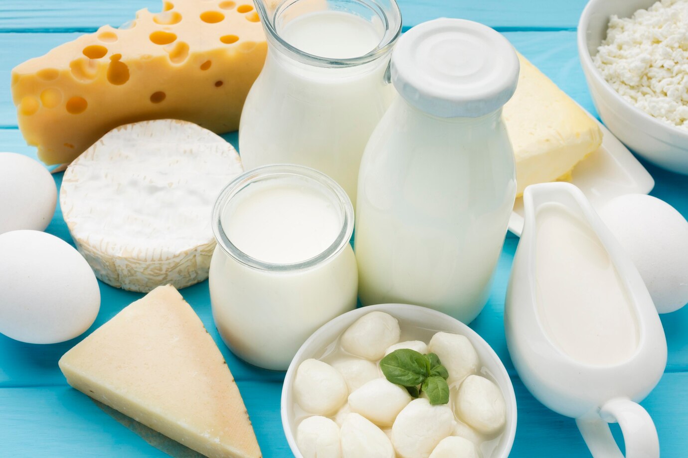 Волгоградцы узнали, какие продукты не стоит есть в жару